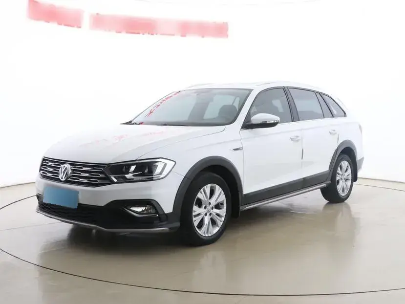 2018 Volkswagen C-Trek 1.5L 110HP L4 6AT