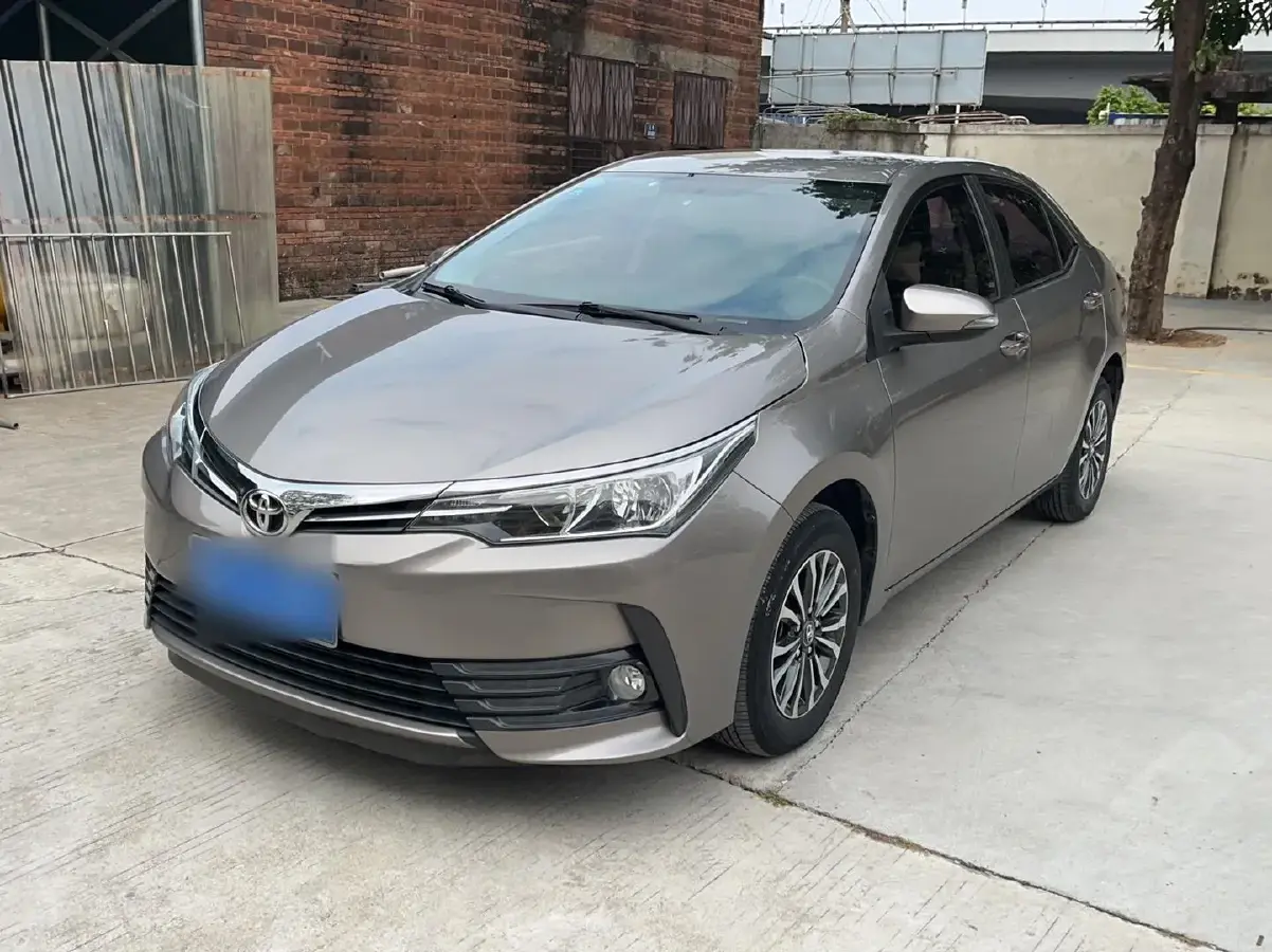 2018 Toyota Corolla 1.2T 116HP L4 CVT