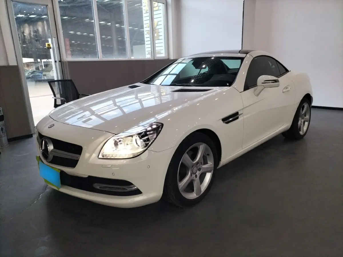 2011 Mercedes-Benz SLK Class 1.8T 184HP L4 7AT