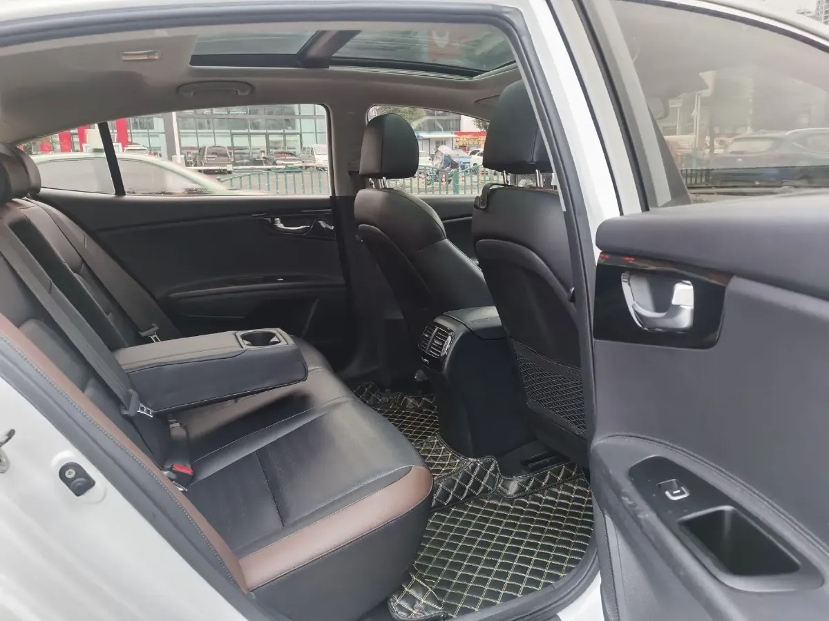 2017 Kia Cachet 1.8L 143HP L4 6AT,autocango,china used car exporter,china ev exporter,chinese used car exporter,chinese used ev exporter