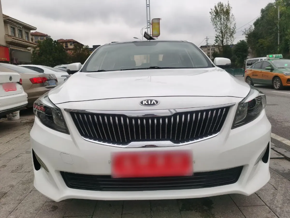2017 Kia Cachet 1.8L 143HP L4 6AT,autocango,china used car exporter,china ev exporter,chinese used car exporter,chinese used ev exporter