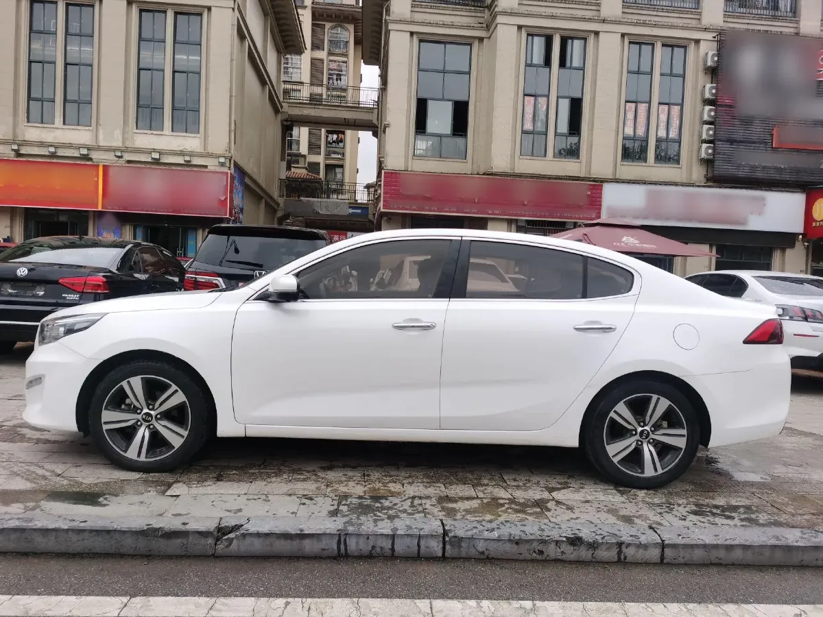 2017 Kia Cachet 1.8L 143HP L4 6AT,autocango,china used car exporter,china ev exporter,chinese used car exporter,chinese used ev exporter
