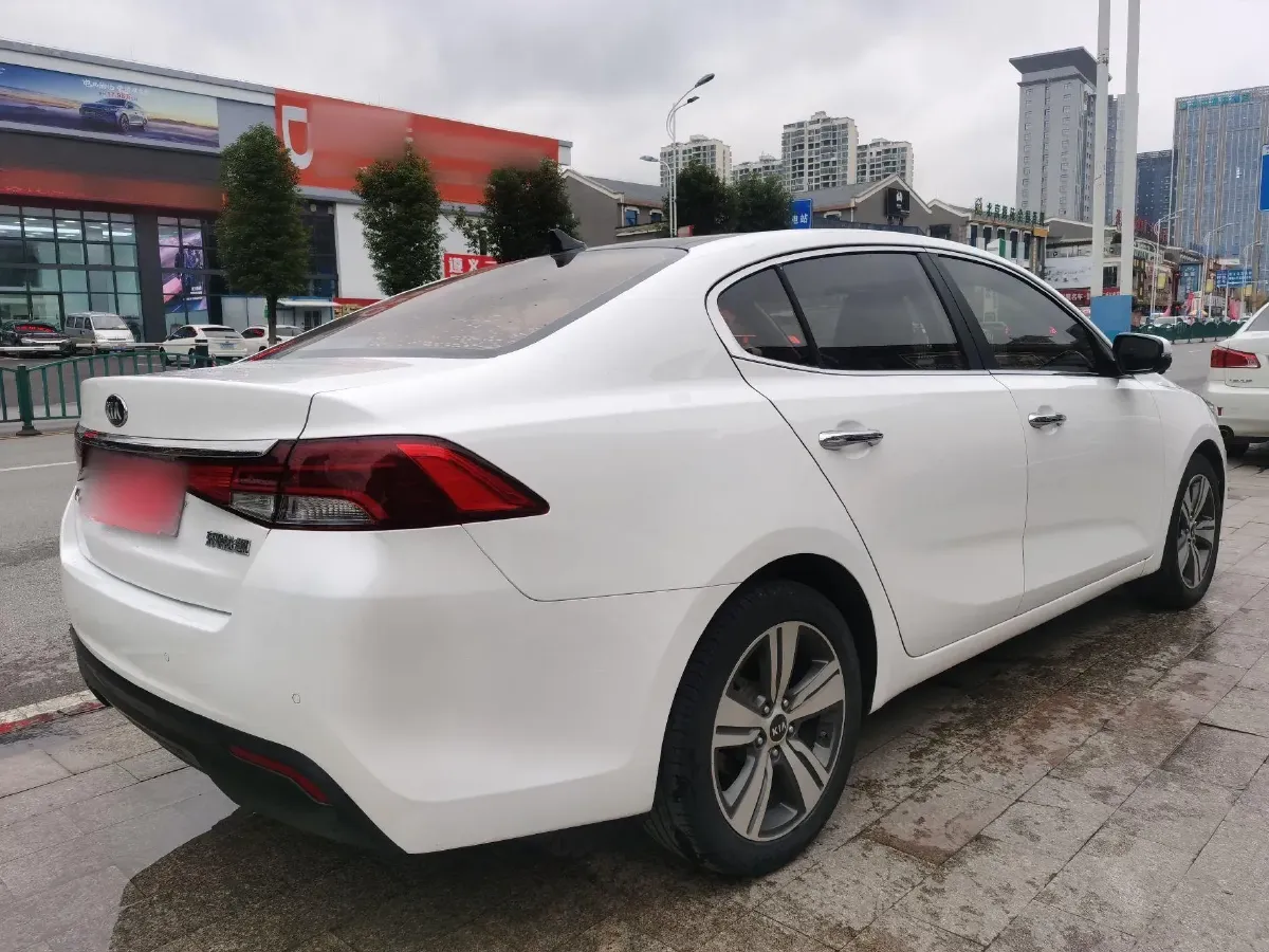 2017 Kia Cachet 1.8L 143HP L4 6AT,autocango,china used car exporter,china ev exporter,chinese used car exporter,chinese used ev exporter