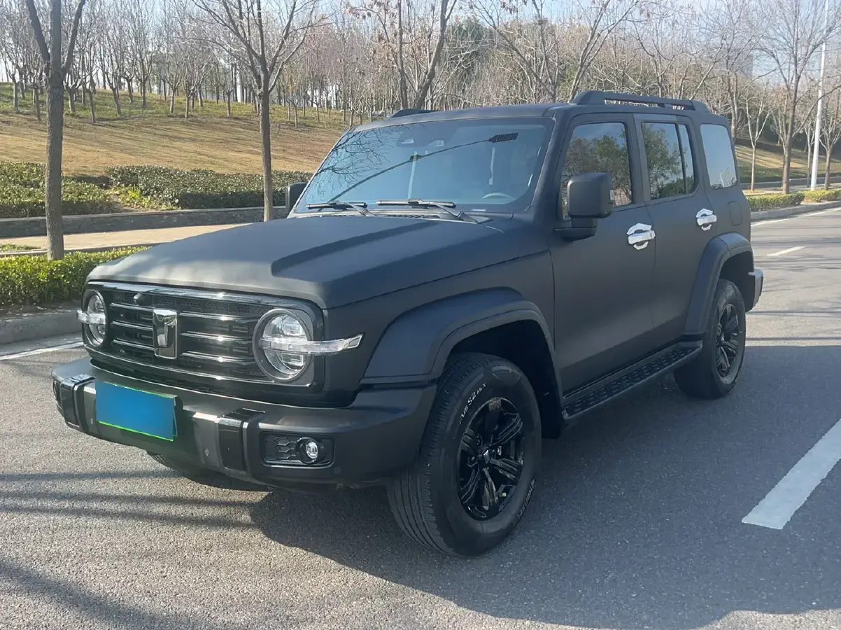 2024 Tank 300 2.0T 227HP L4 8AT