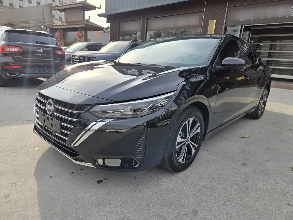 2023 Nissan Sylphy 1.6L 135HP L4 CVT