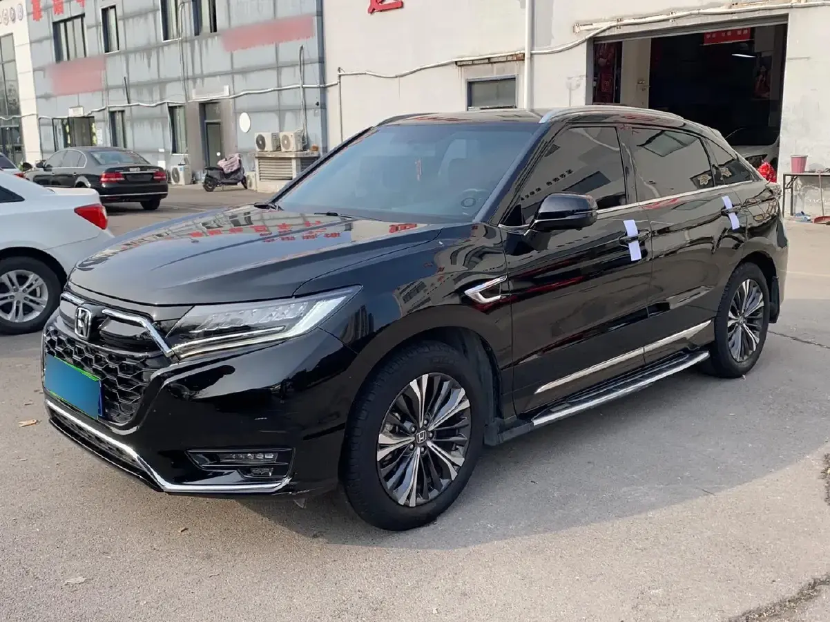 2020 Honda UR-V 2.0T 272HP L4 9AT