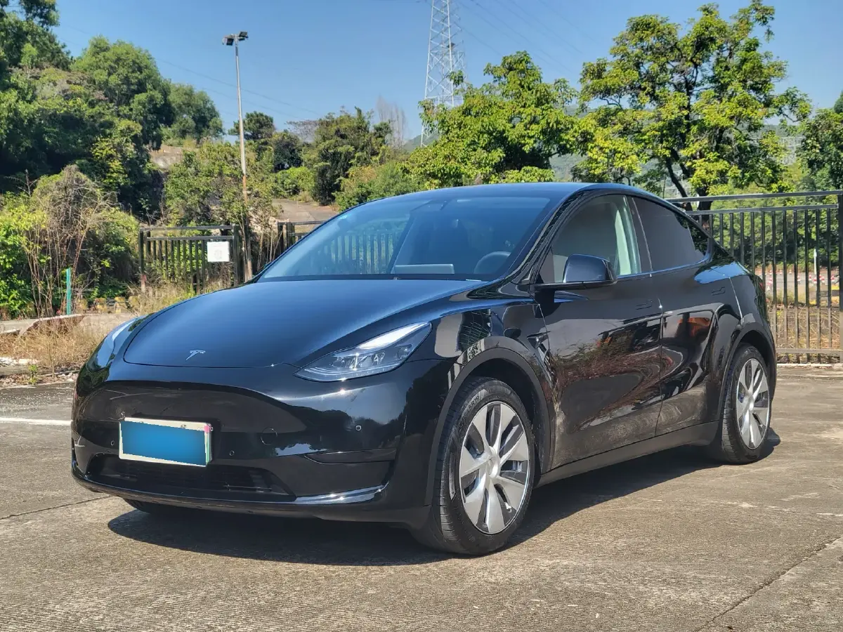 2022 Tesla Model Y BEV 60KWH