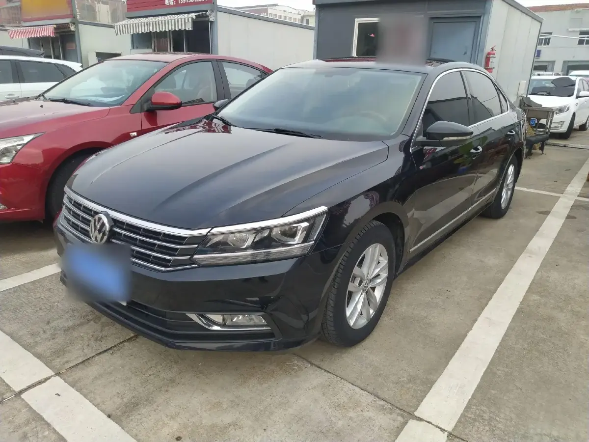 2016 Volkswagen Passat 1.8T 180HP L4 7DCT