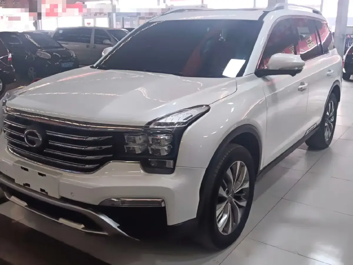 2017 GAC Trumpchi GS8 2.0T 201HP L4 6AT