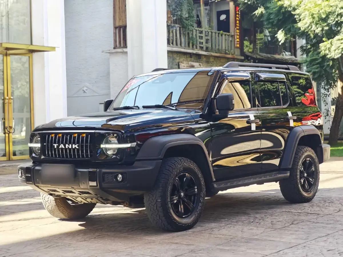 2021 Tank 300 2.0T 227HP L4 8AT