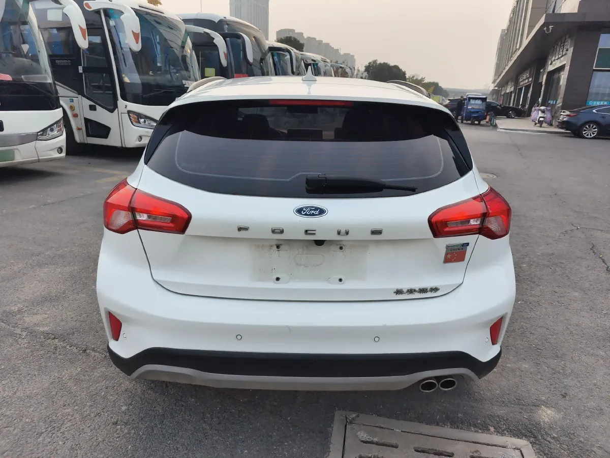 2020 Ford Focus Active 1.5T 174HP L3 8AT,autocango,china used car exporter,china ev exporter,chinese used car exporter,chinese used ev exporter