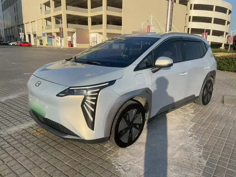 2023 Aion Y BEV 51.9KWH