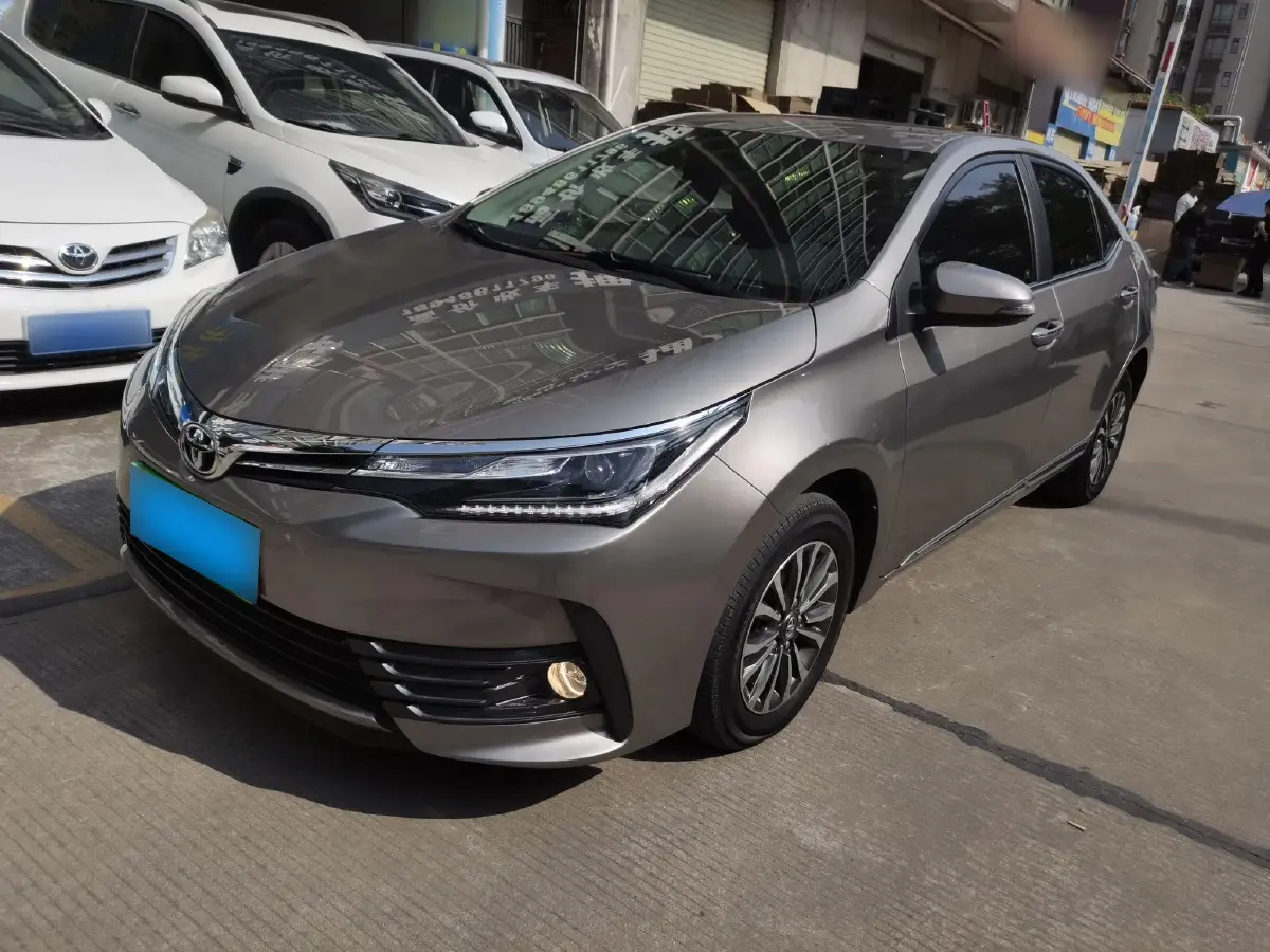 2018 Toyota Corolla 1.2T 116HP L4 CVT