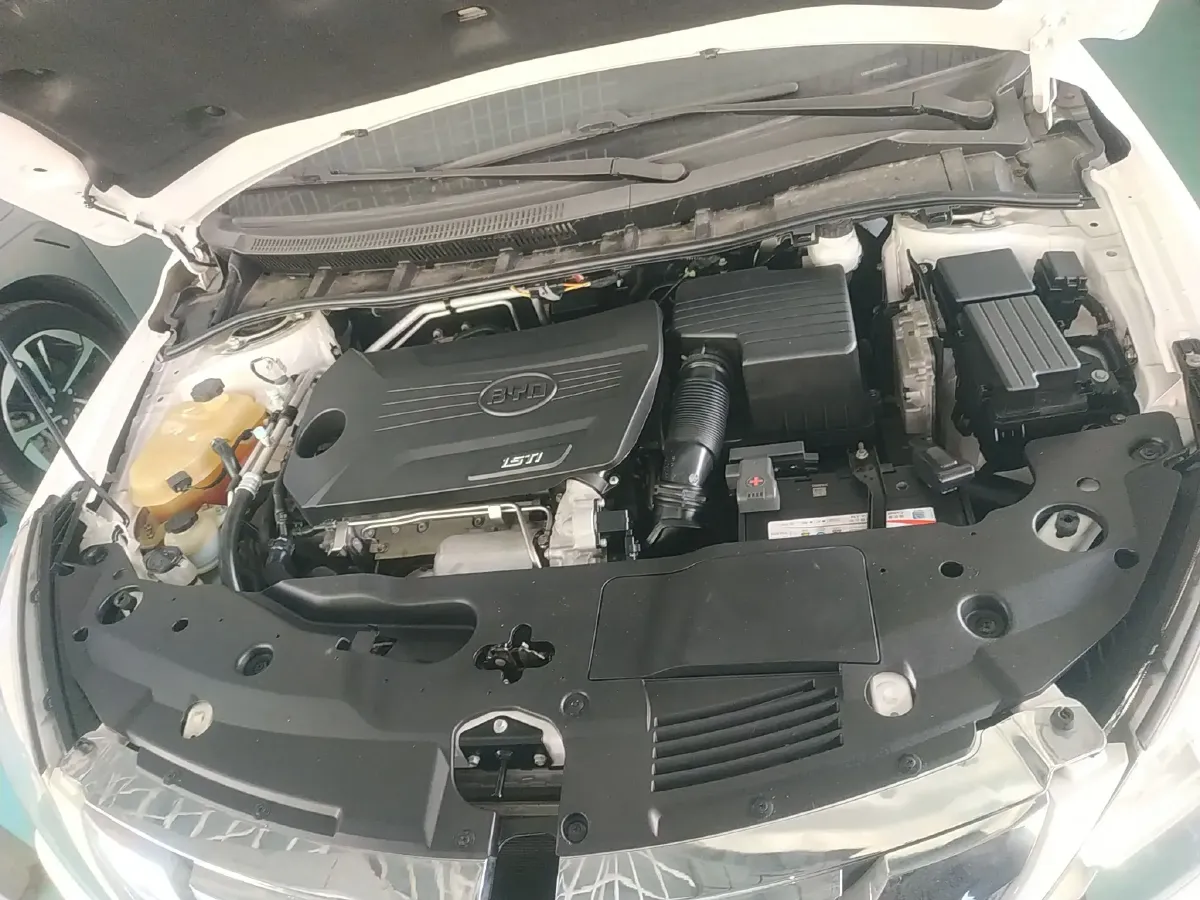 2014 BYD G5 1.5T 154HP L4 6DCT,autocango,china used car exporter,china ev exporter,chinese used car exporter,chinese used ev exporter