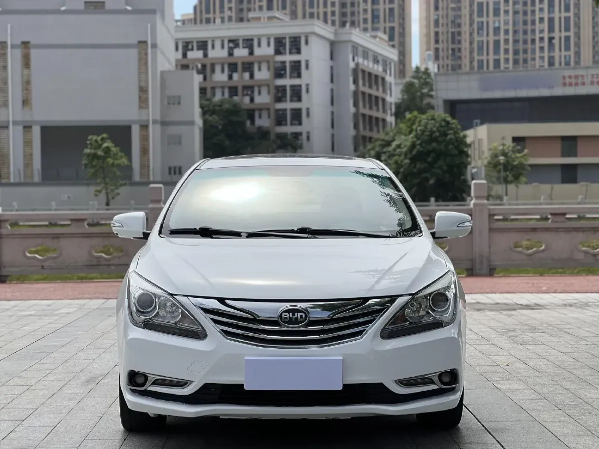 2014 BYD G5 1.5T 154HP L4 6DCT,autocango,china used car exporter,china ev exporter,chinese used car exporter,chinese used ev exporter