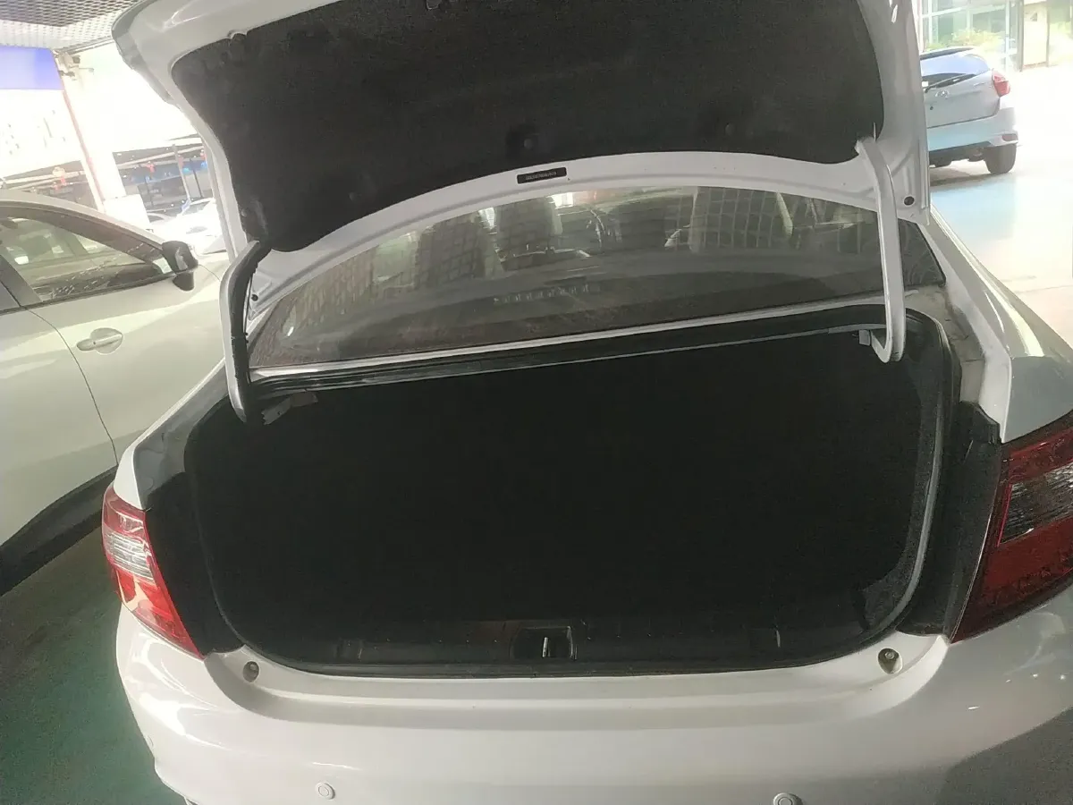 2014 BYD G5 1.5T 154HP L4 6DCT,autocango,china used car exporter,china ev exporter,chinese used car exporter,chinese used ev exporter