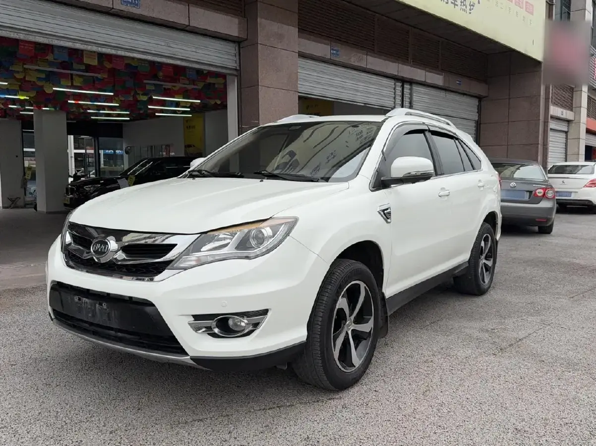 2015 BYD S7 2.0T 205HP L4 6DCT