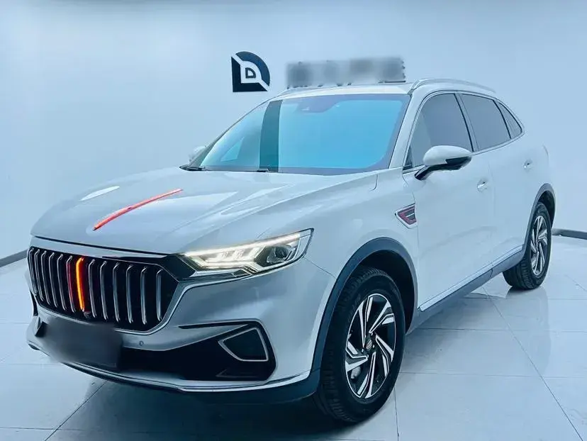 2022 HongQi HS5 2.0T 224HP L4 6AT