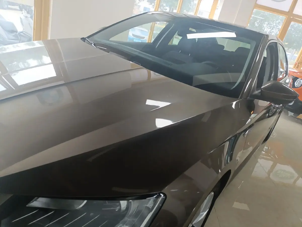 2018 Skoda Superb 1.8T 180HP L4 7DCT