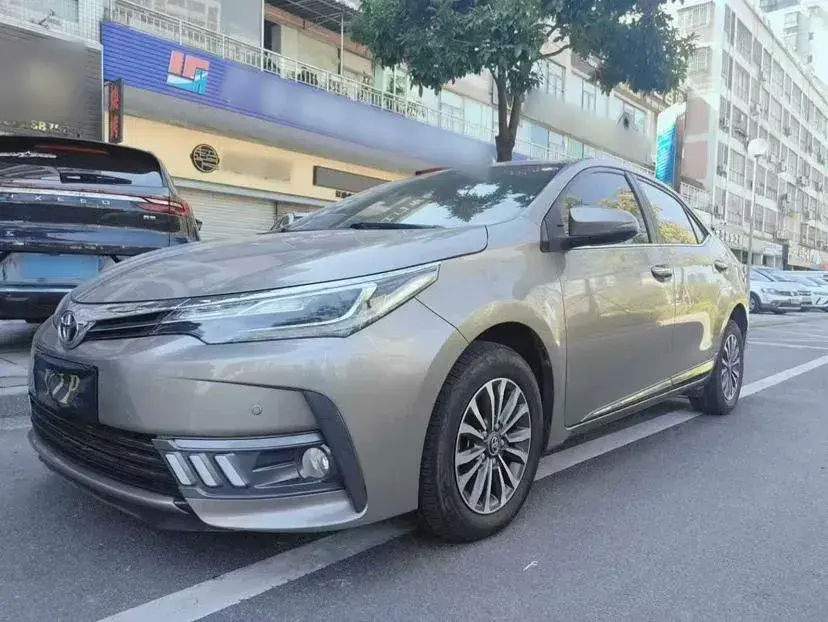 2017 Toyota Corolla 1.2T 116HP L4 CVT