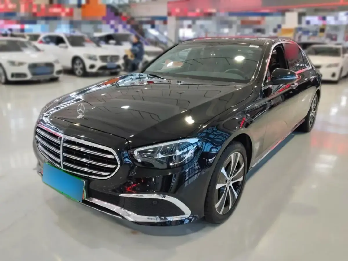 2022 Mercedes-Benz E Class 2.0T 211HP L4 9AT PHEV 25.4KWH