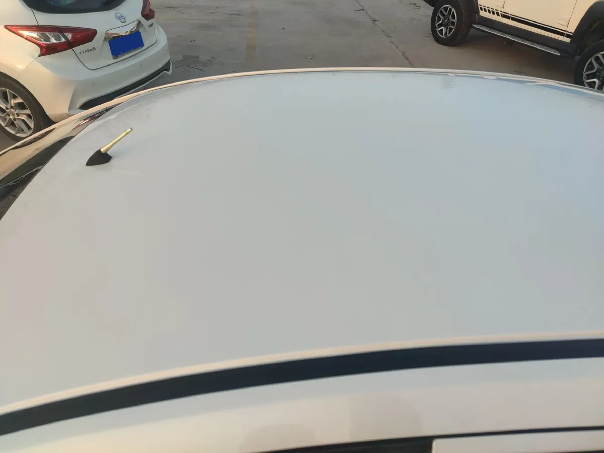 2017 Honda Gienia 1.5L 131HP L4 5MT,autocango,china used car exporter,china ev exporter,chinese used car exporter,chinese used ev exporter