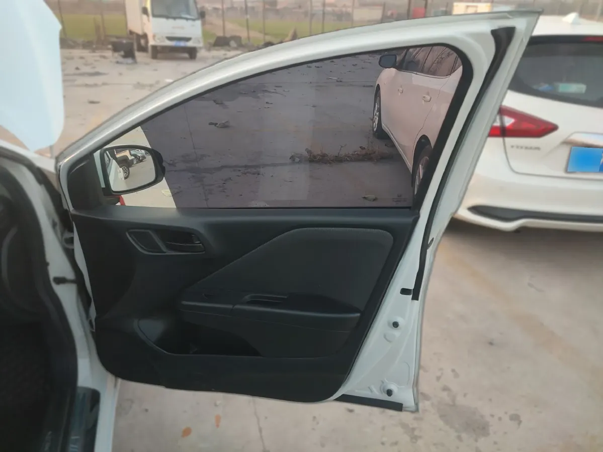 2017 Honda Gienia 1.5L 131HP L4 5MT,autocango,china used car exporter,china ev exporter,chinese used car exporter,chinese used ev exporter