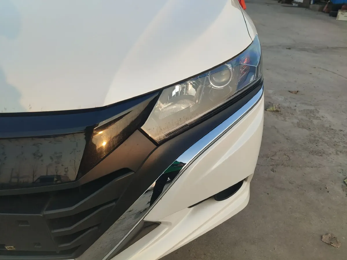 2017 Honda Gienia 1.5L 131HP L4 5MT,autocango,china used car exporter,china ev exporter,chinese used car exporter,chinese used ev exporter