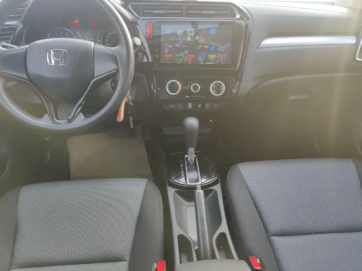 2017 Honda Gienia 1.5L 131HP L4 CVT,autocango,china used car exporter,china ev exporter,chinese used car exporter,chinese used ev exporter