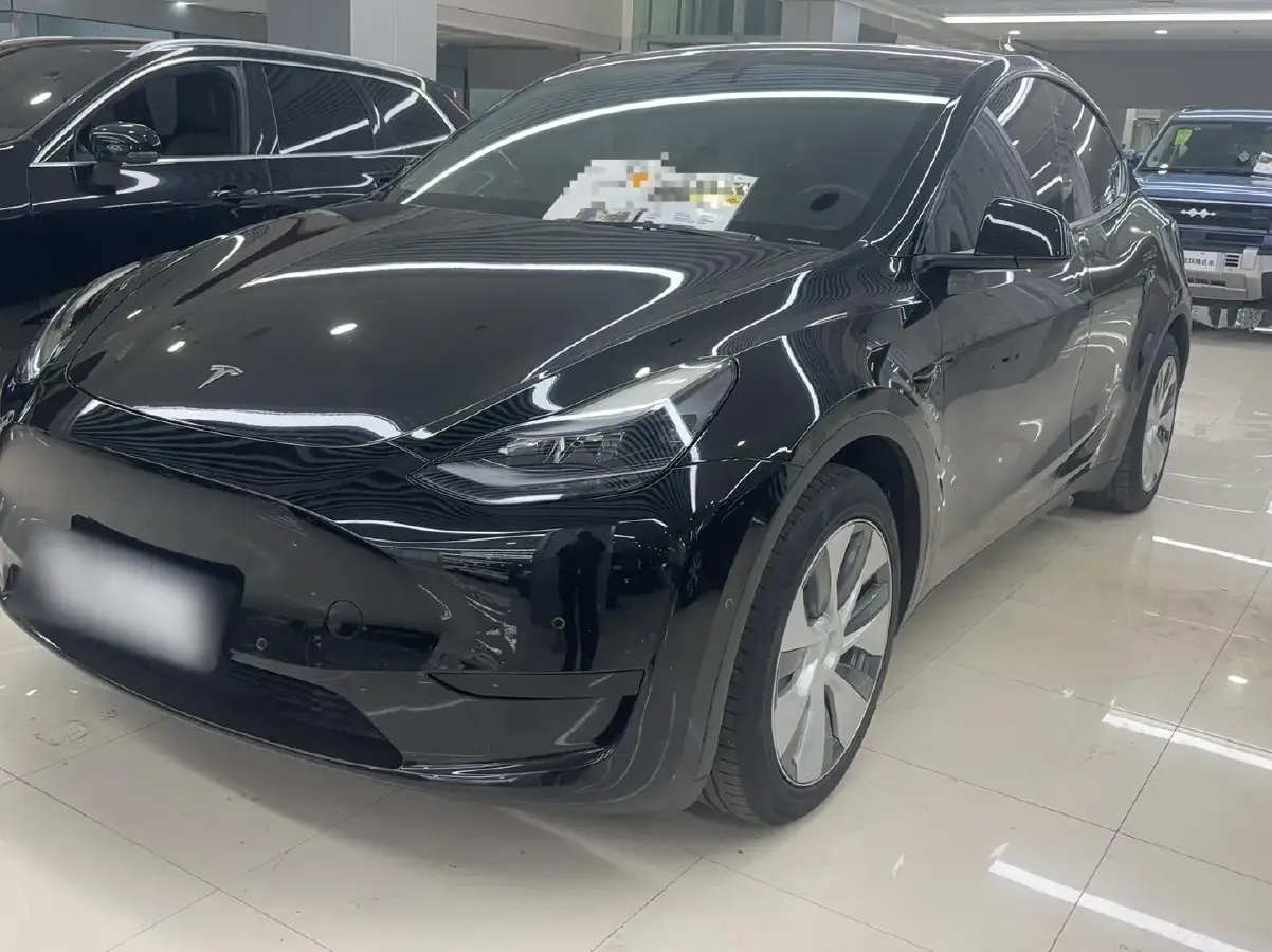 2022 Tesla Model Y BEV 60KWH