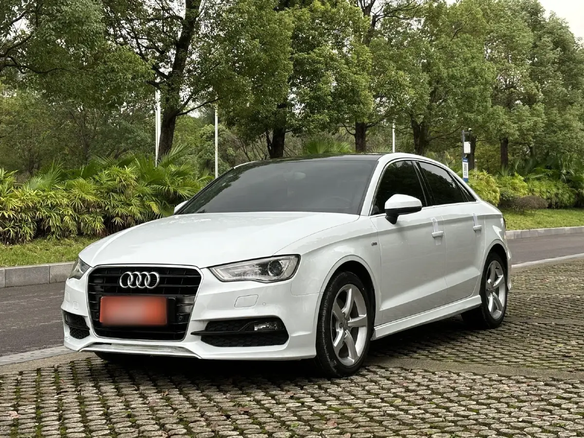 2015 Audi A3 2.0T 220HP L4 6DCT