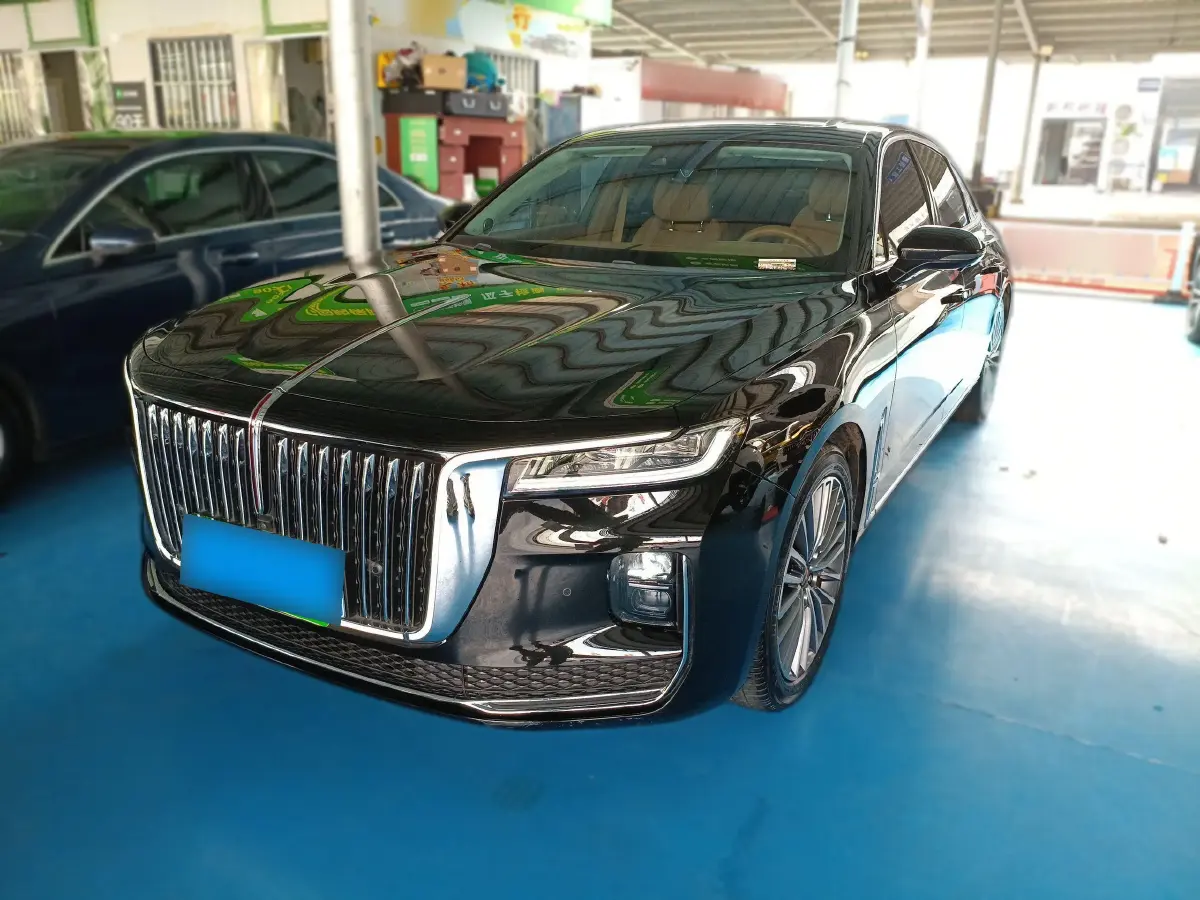 2022 HongQi H9 2.0T 252HP L4 7DCT