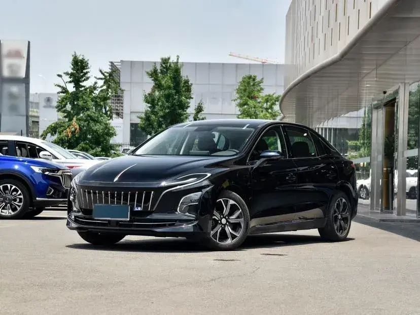2023 HongQi E-QM5 BEV 54KWH