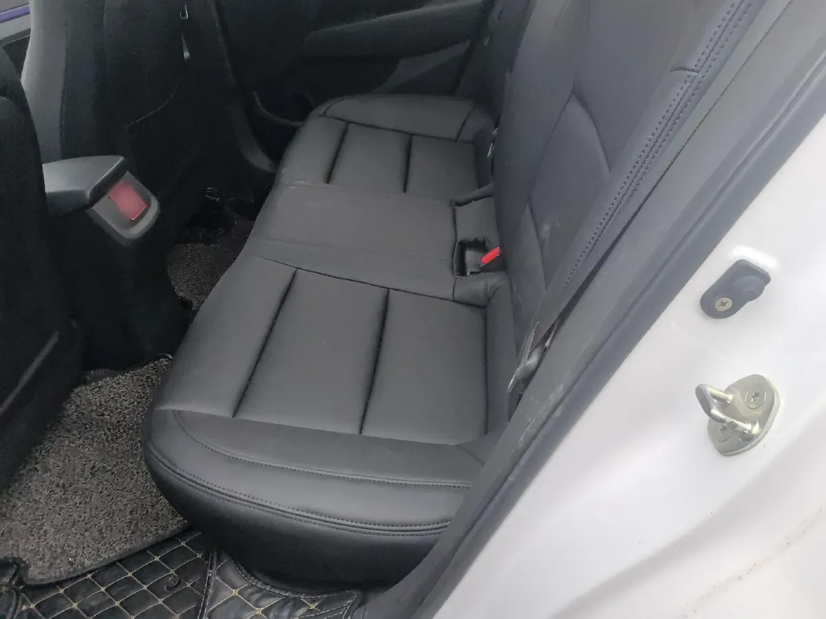 2016 Hyundai Elantra 1.6L 130HP L4 6AT,autocango,china used car exporter,china ev exporter,chinese used car exporter,chinese used ev exporter