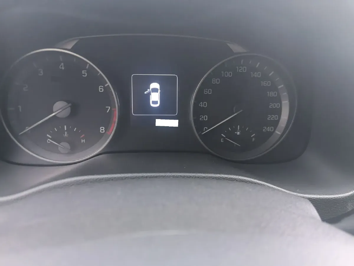 2016 Hyundai Elantra 1.6L 130HP L4 6AT,autocango,china used car exporter,china ev exporter,chinese used car exporter,chinese used ev exporter