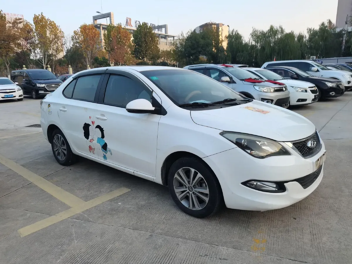 2015 Chery Arrizo 3 1.5L 109HP L4 5MT,autocango,china used car exporter,china ev exporter,chinese used car exporter,chinese used ev exporter