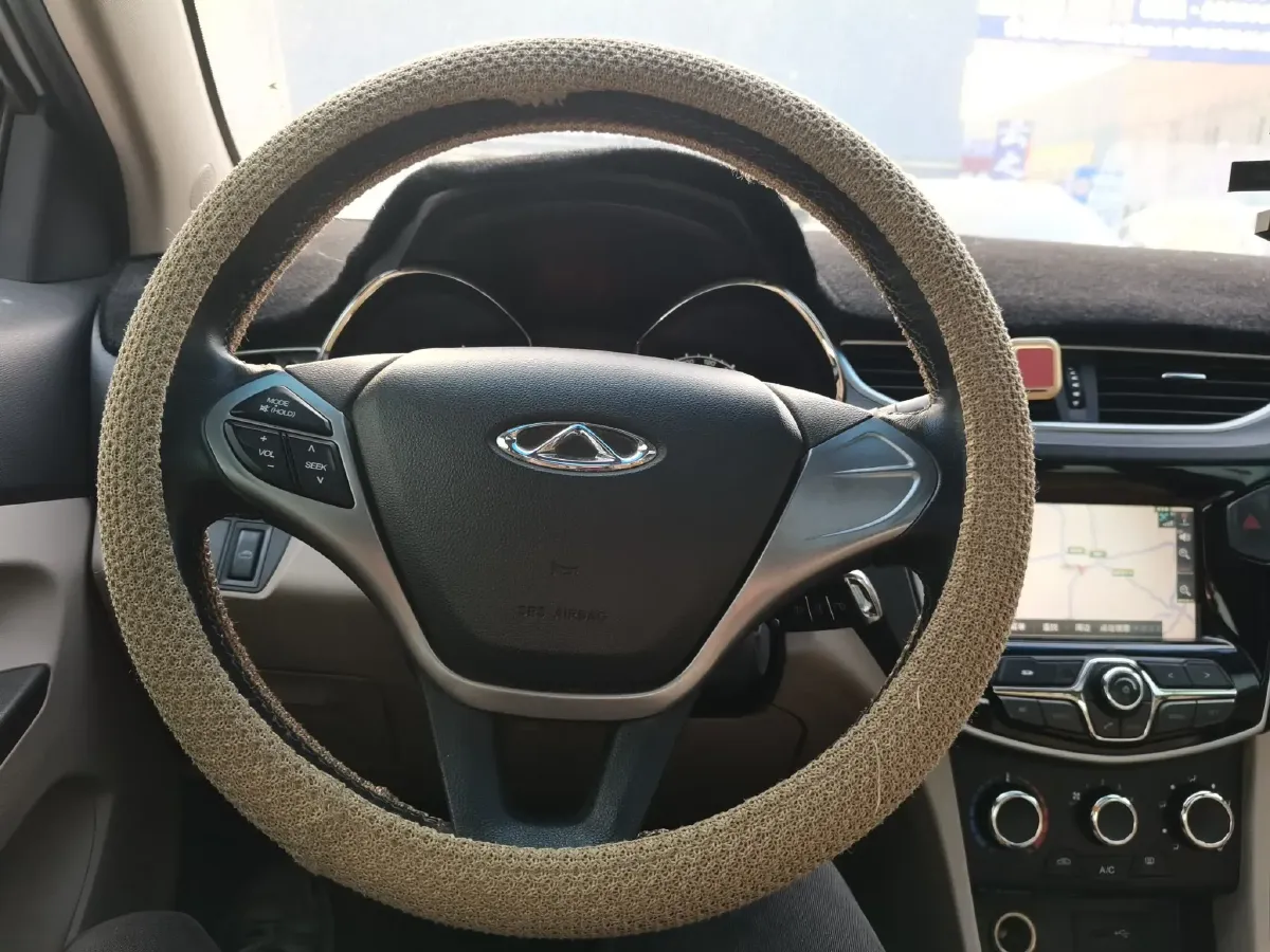 2015 Chery Arrizo 3 1.5L 109HP L4 5MT,autocango,china used car exporter,china ev exporter,chinese used car exporter,chinese used ev exporter