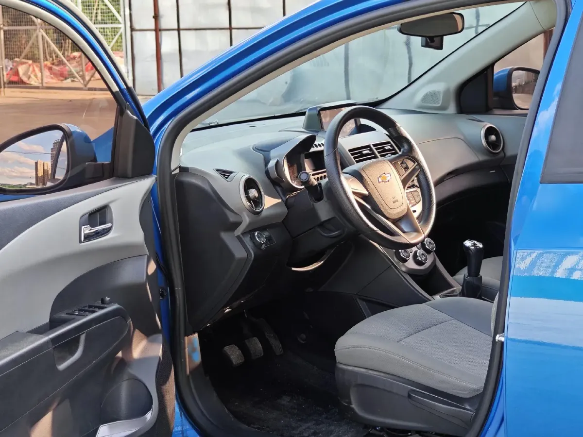 2011 Chevrolet Aveo 1.4L 103HP L4 5MT,autocango,china used car exporter,china ev exporter,chinese used car exporter,chinese used ev exporter