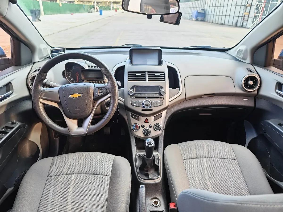 2011 Chevrolet Aveo 1.4L 103HP L4 5MT,autocango,china used car exporter,china ev exporter,chinese used car exporter,chinese used ev exporter