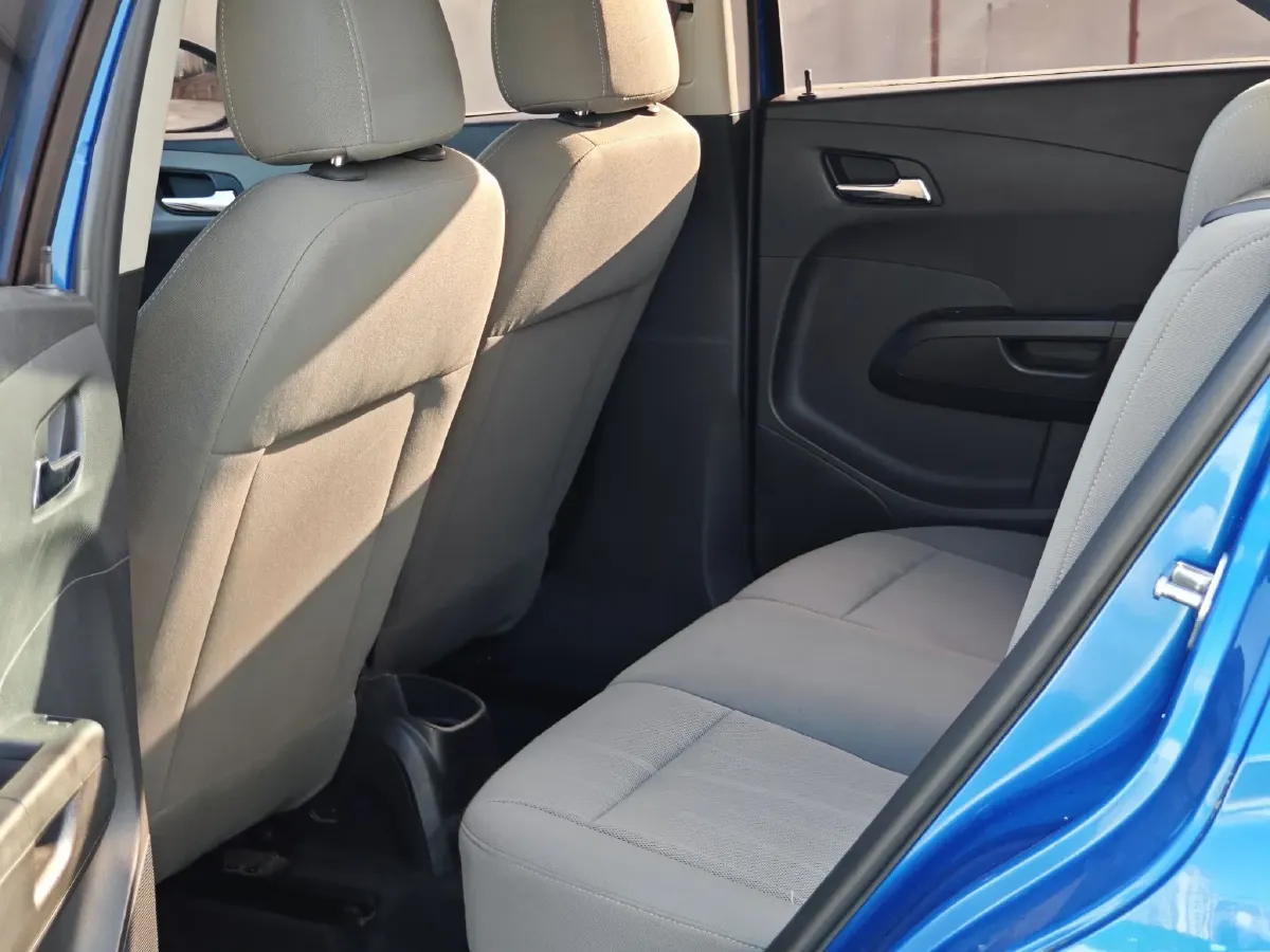 2011 Chevrolet Aveo 1.4L 103HP L4 5MT,autocango,china used car exporter,china ev exporter,chinese used car exporter,chinese used ev exporter