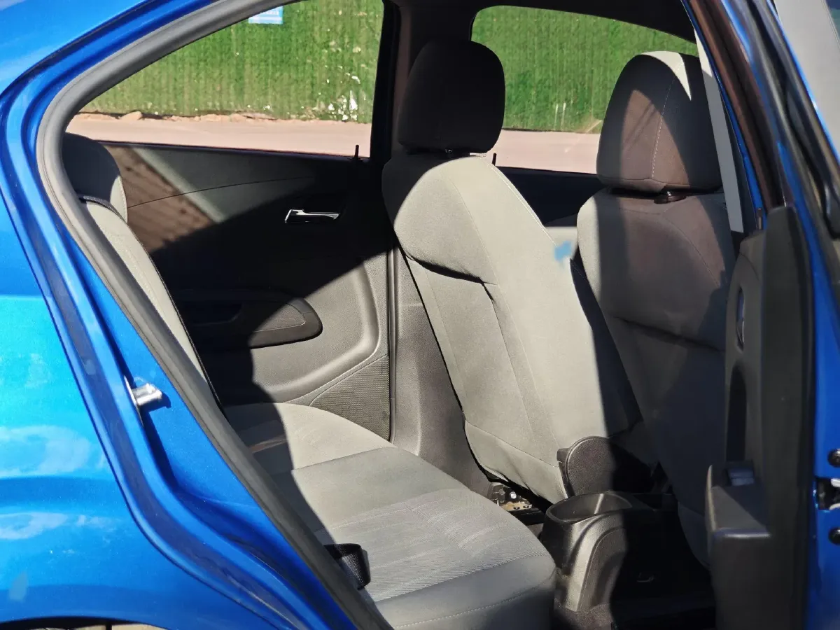 2011 Chevrolet Aveo 1.4L 103HP L4 5MT,autocango,china used car exporter,china ev exporter,chinese used car exporter,chinese used ev exporter