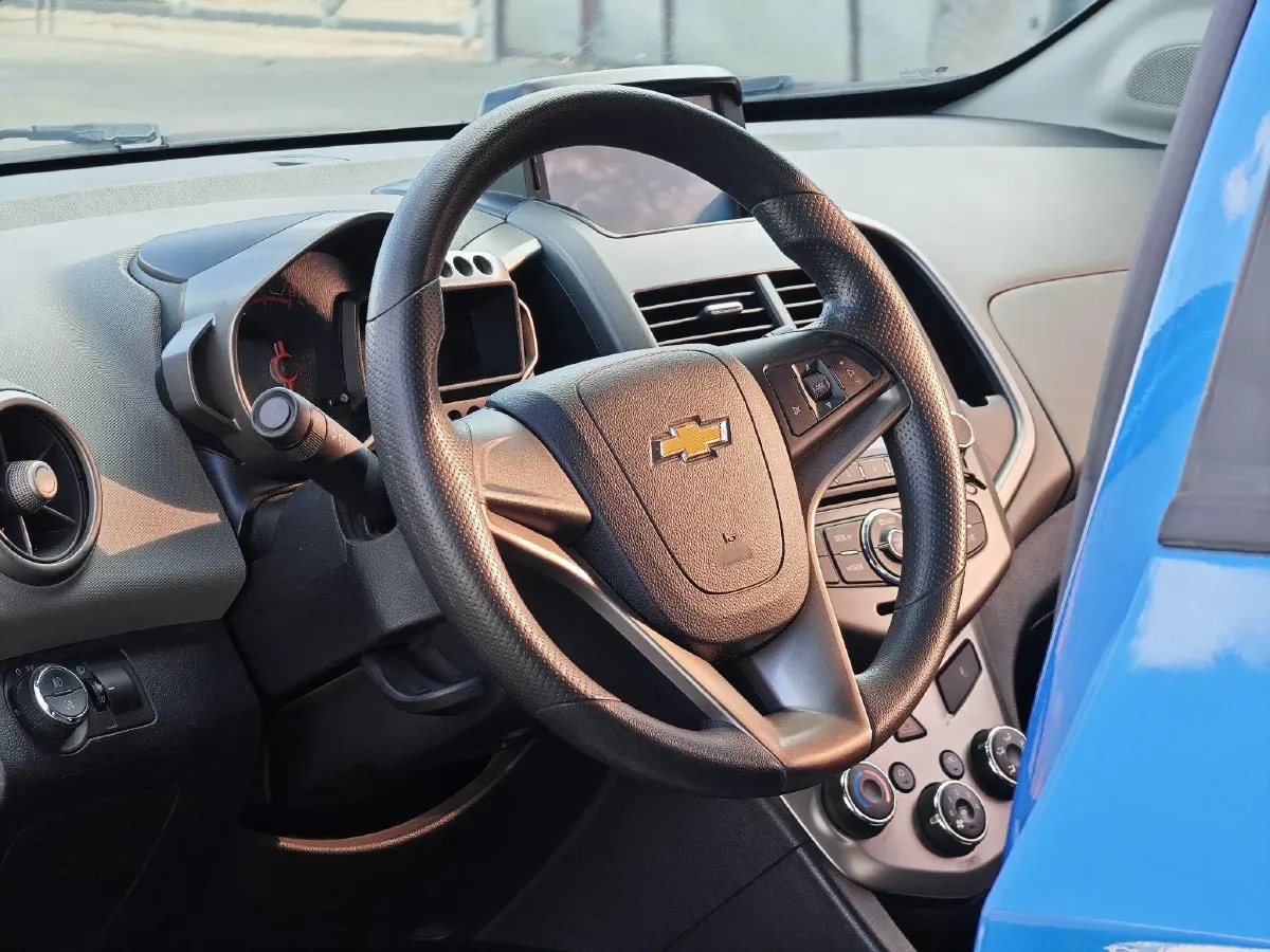 2011 Chevrolet Aveo 1.4L 103HP L4 5MT,autocango,china used car exporter,china ev exporter,chinese used car exporter,chinese used ev exporter