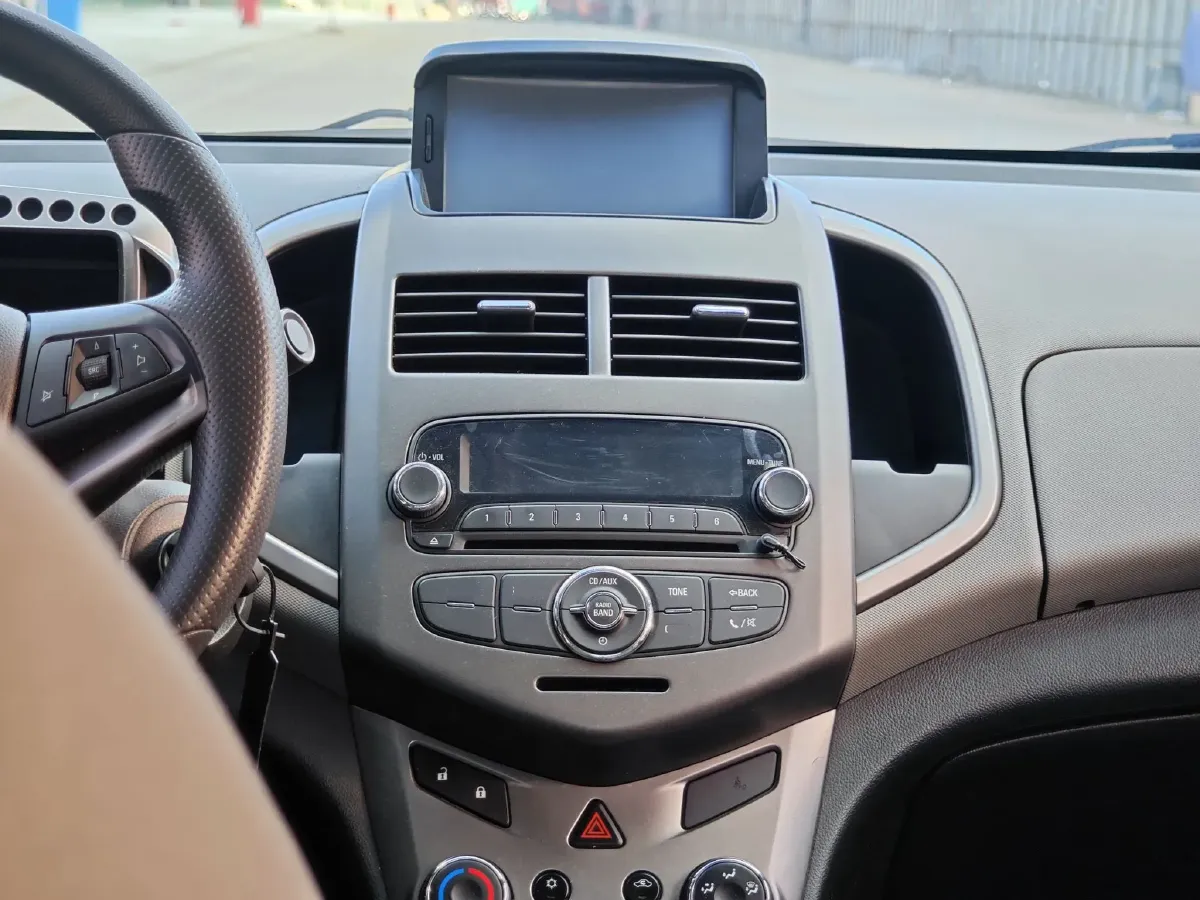 2011 Chevrolet Aveo 1.4L 103HP L4 5MT,autocango,china used car exporter,china ev exporter,chinese used car exporter,chinese used ev exporter