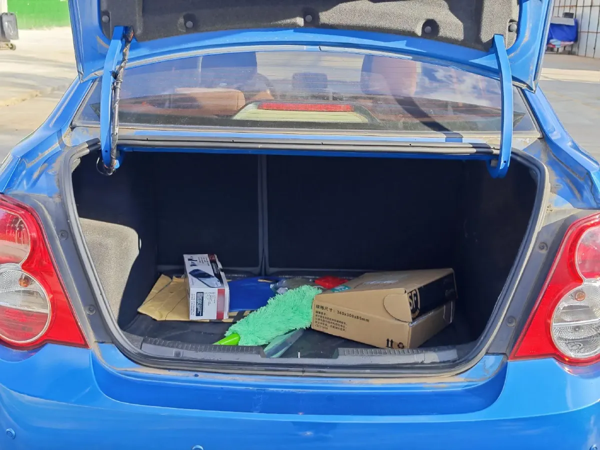 2011 Chevrolet Aveo 1.4L 103HP L4 5MT,autocango,china used car exporter,china ev exporter,chinese used car exporter,chinese used ev exporter