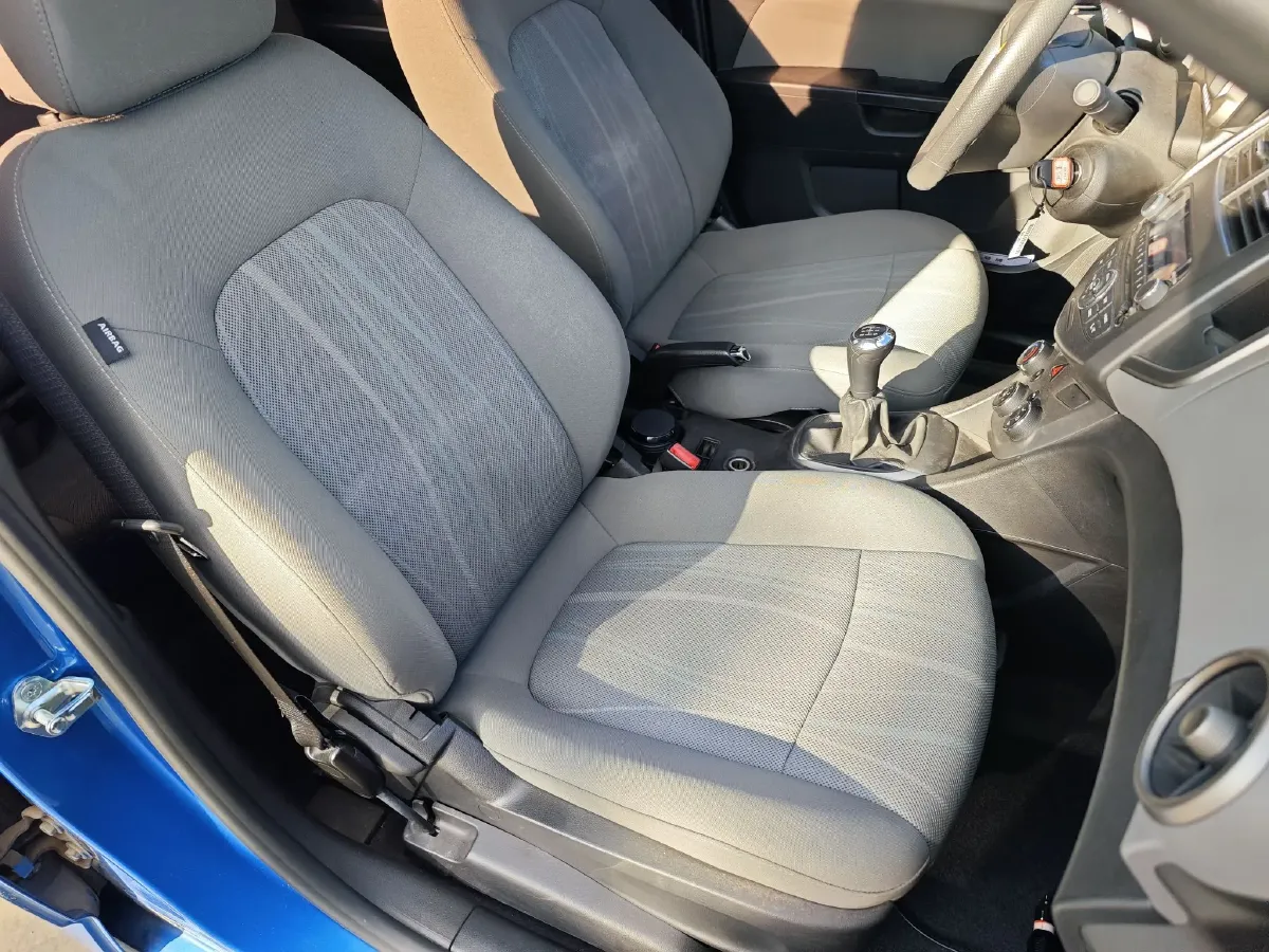 2011 Chevrolet Aveo 1.4L 103HP L4 5MT,autocango,china used car exporter,china ev exporter,chinese used car exporter,chinese used ev exporter