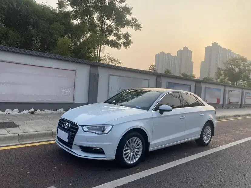 2016 Audi A3 1.4T 150HP L4 7DCT