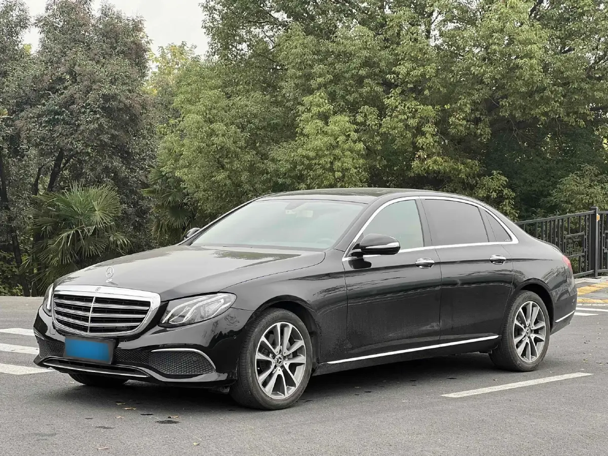2018 Mercedes-Benz E Class 2.0T 184HP L4 9AT