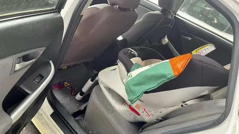 2012 Toyota Prius 1.8L 99HP L4 E-CVT Hybrid,autocango,china used car exporter,china ev exporter,chinese used car exporter,chinese used ev exporter