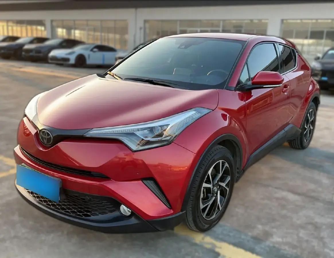 2018 Toyota C-HR 2.0L 171HP L4 CVT