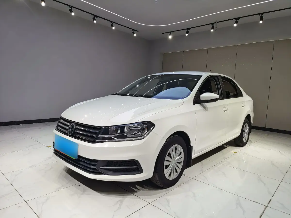 2016 Volkswagen Santana 1.4L 90HP L4 5MT